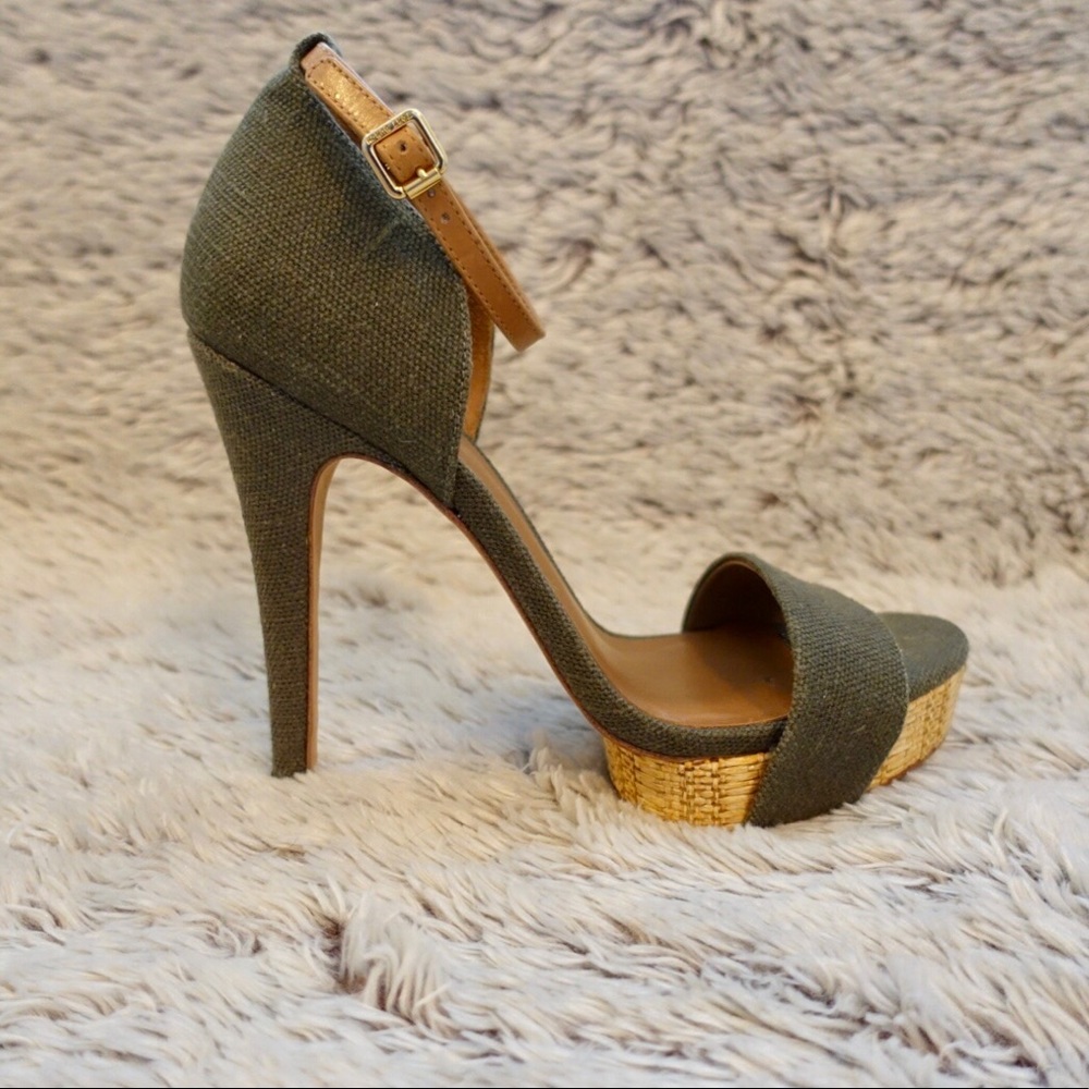 Tory Burch Olive Green Amina Platform Heel